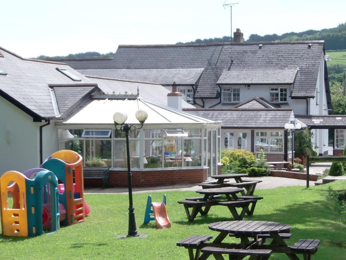 Betty Cottles Inn Okehampton Zewnętrze zdjęcie