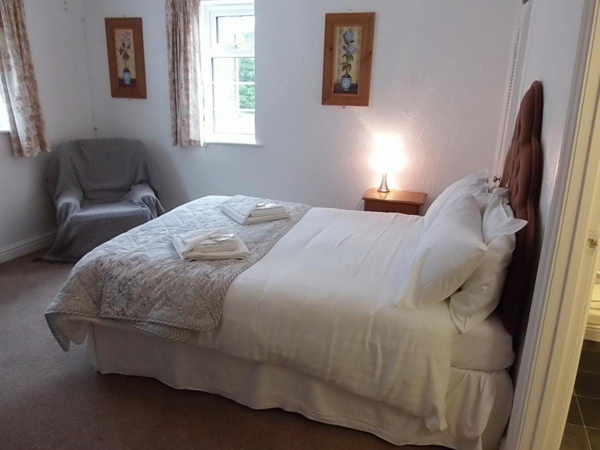Betty Cottles Inn Okehampton Zewnętrze zdjęcie