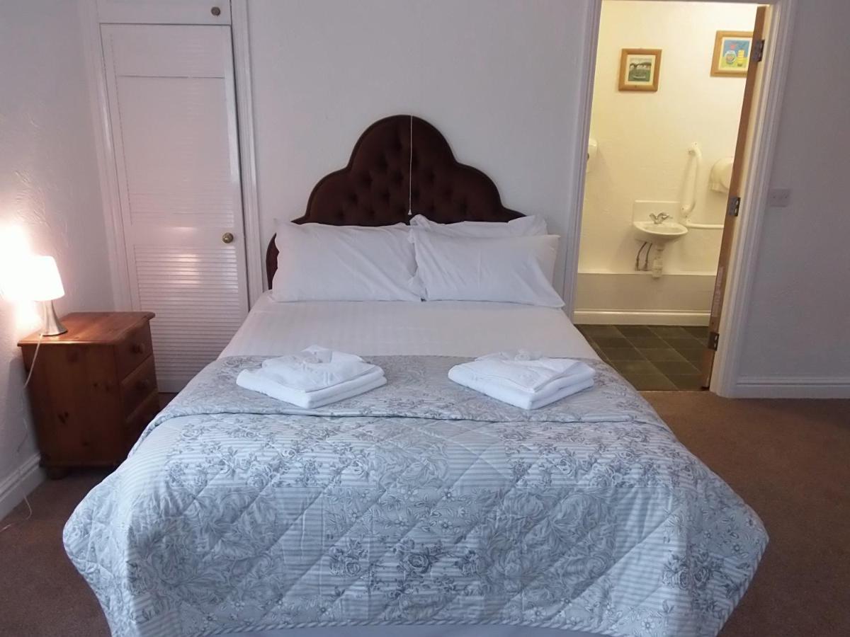 Betty Cottles Inn Okehampton Zewnętrze zdjęcie